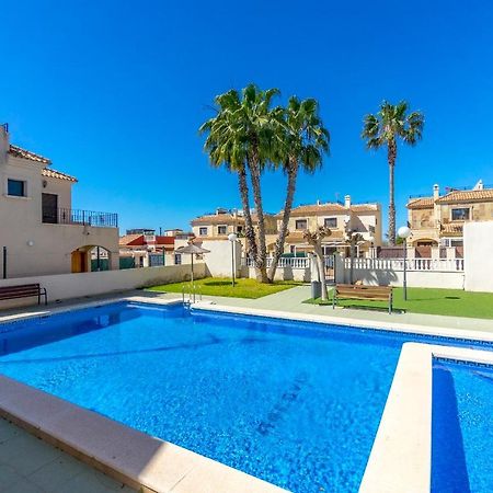 Fh Mediterraneo Torrevieja Dış mekan fotoğraf